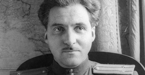 La guerra, la città vecchia, le partite tra gli Alleati: è la Bari raccontata dal poeta Simonov